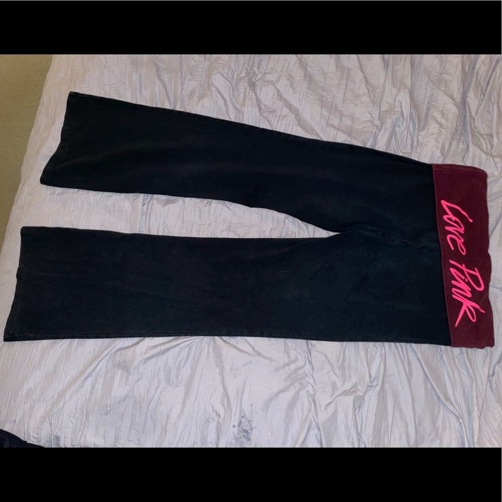 Pink yoga pants